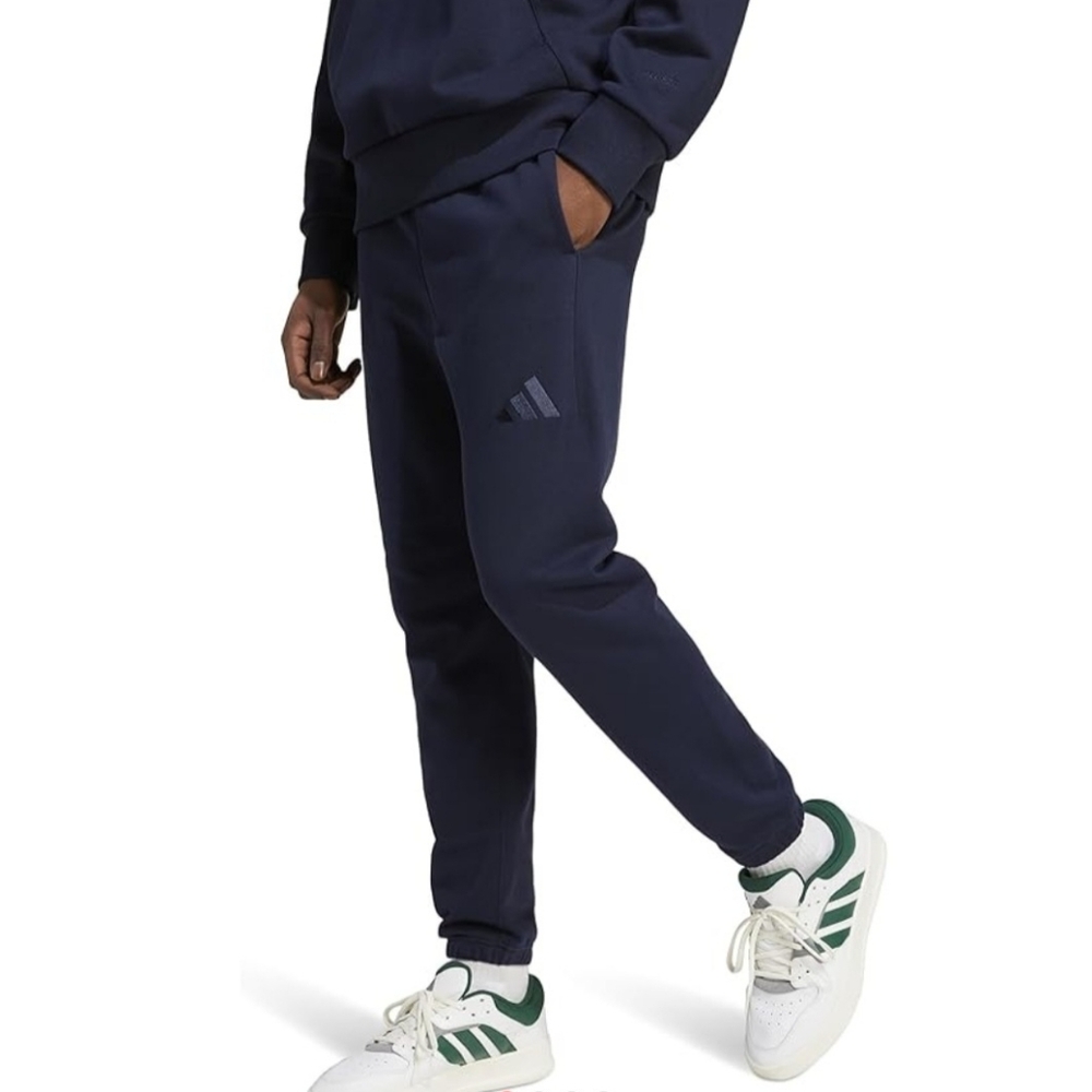 Manchester United X adidas ALL SZN Fleece Tapered Joggers Navy Size Small NWT